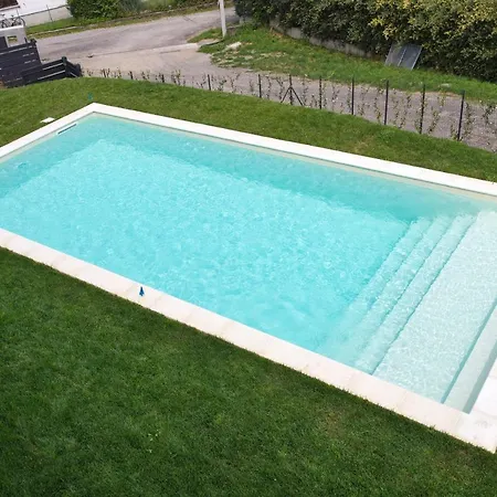 לינה וארוחת בוקר Aqua&co - Eco Conscious 4*